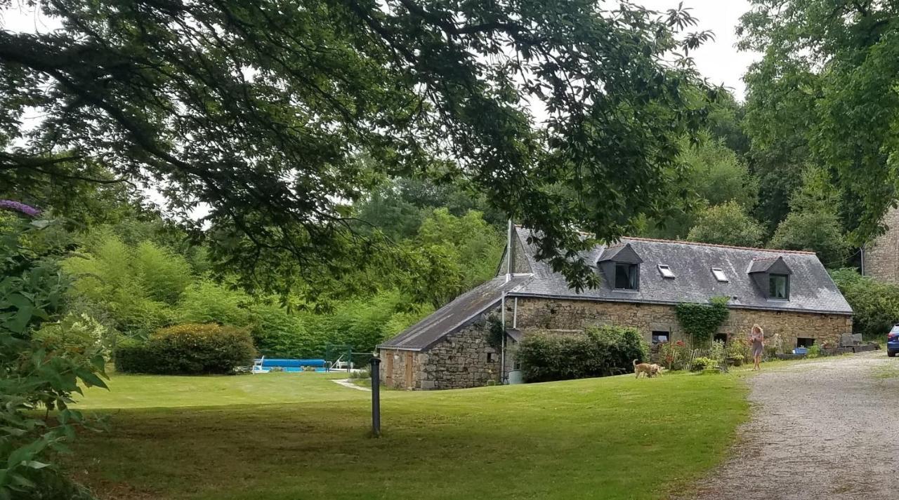 Gite Du Nouveau Monde Langoelan Luaran gambar